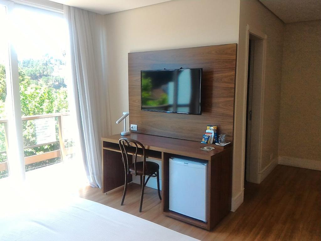 Hotel Chateau Campos do Jordão